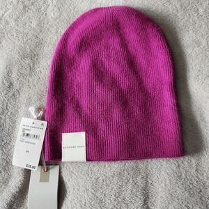 Good American Magenta Rib Knit Beanie